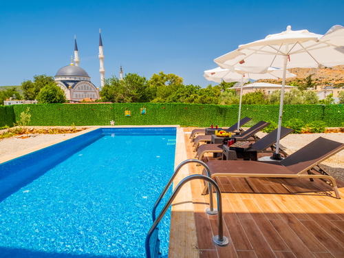  gece  -  Kasım
  | Kalkan Yeşilköy'de Çift Jakuzili 6 Kişilik Villa: Huzurlu Doğa Tatili